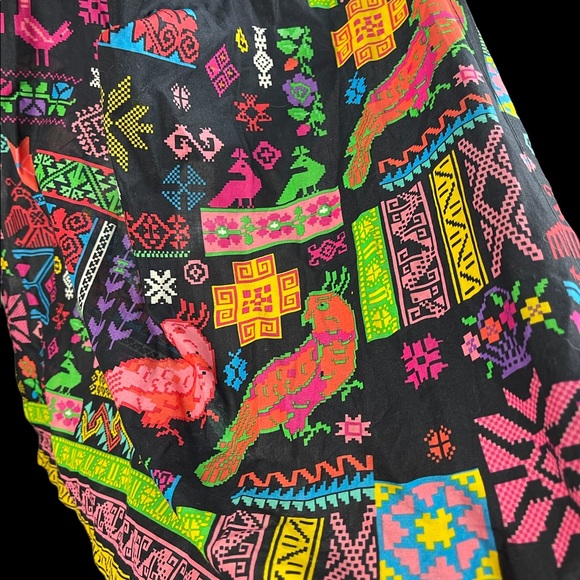 Nisha Fashion Long sleeves colorful Bohemian print long tunic top - Picture 11 of 12